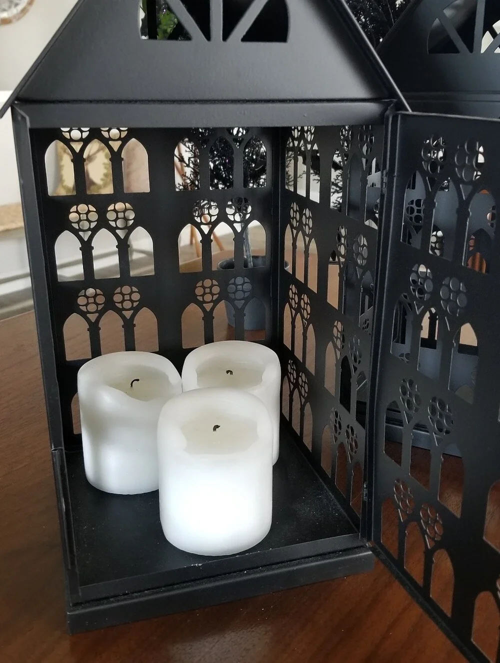 Black Metal Candle Holder Lantern